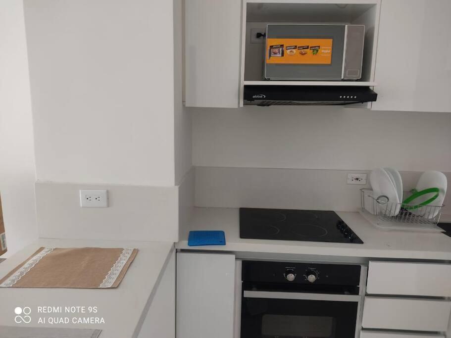 Magnifico Apartamento Con Vista Y Salida Al Mar 圣玛尔塔 外观 照片